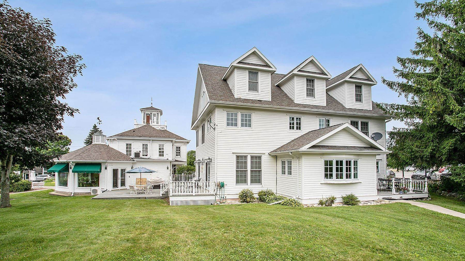 Apartments in Egg Harbor With UltraModern Amenities